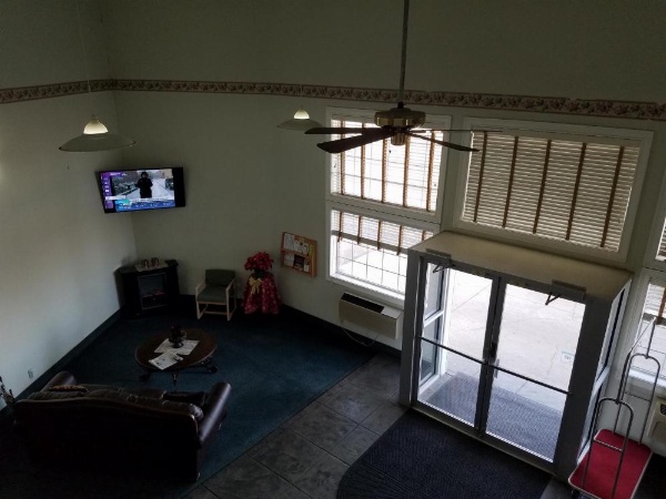 Simple Rewards Inn image 5